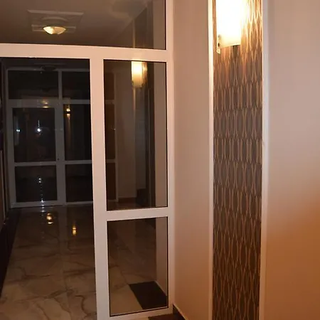 Bratanov Premier Apartmán Sluneční pobřeží